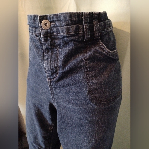 Style & Co. Blue Cropped Ankle Jeans - Picture 3 of 7